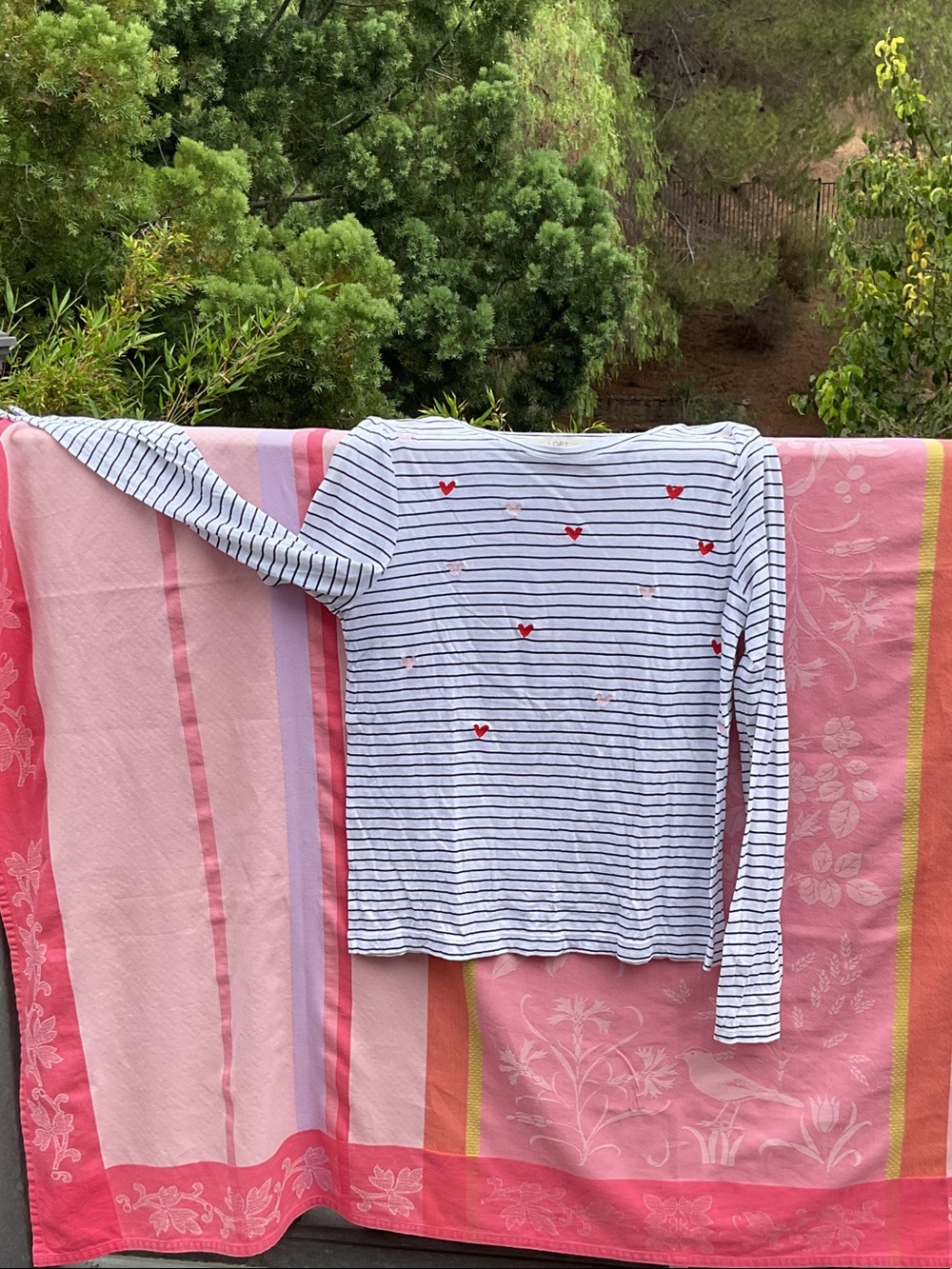 LOFT White and Navy Striped Long-Sleeve Tee with Red Heart Motif Size Medium